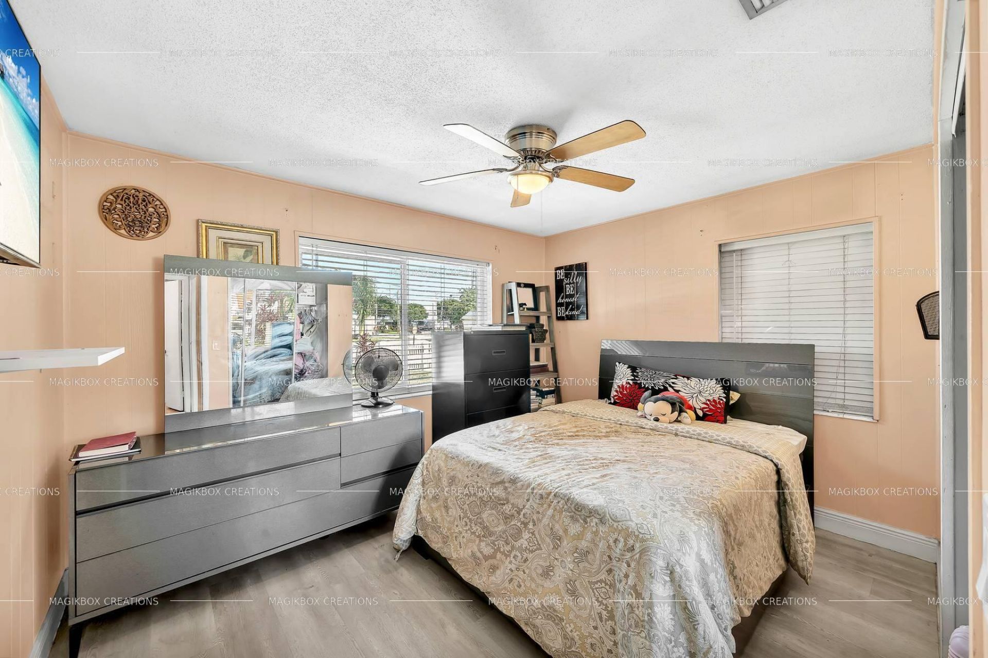 5713 Briarwood Street, Mangonia Park, FL 33407 Photo