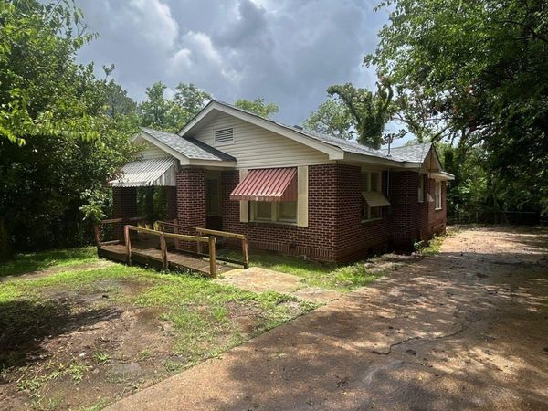 130 N Alabama Avenue, Jackson, MS 39209