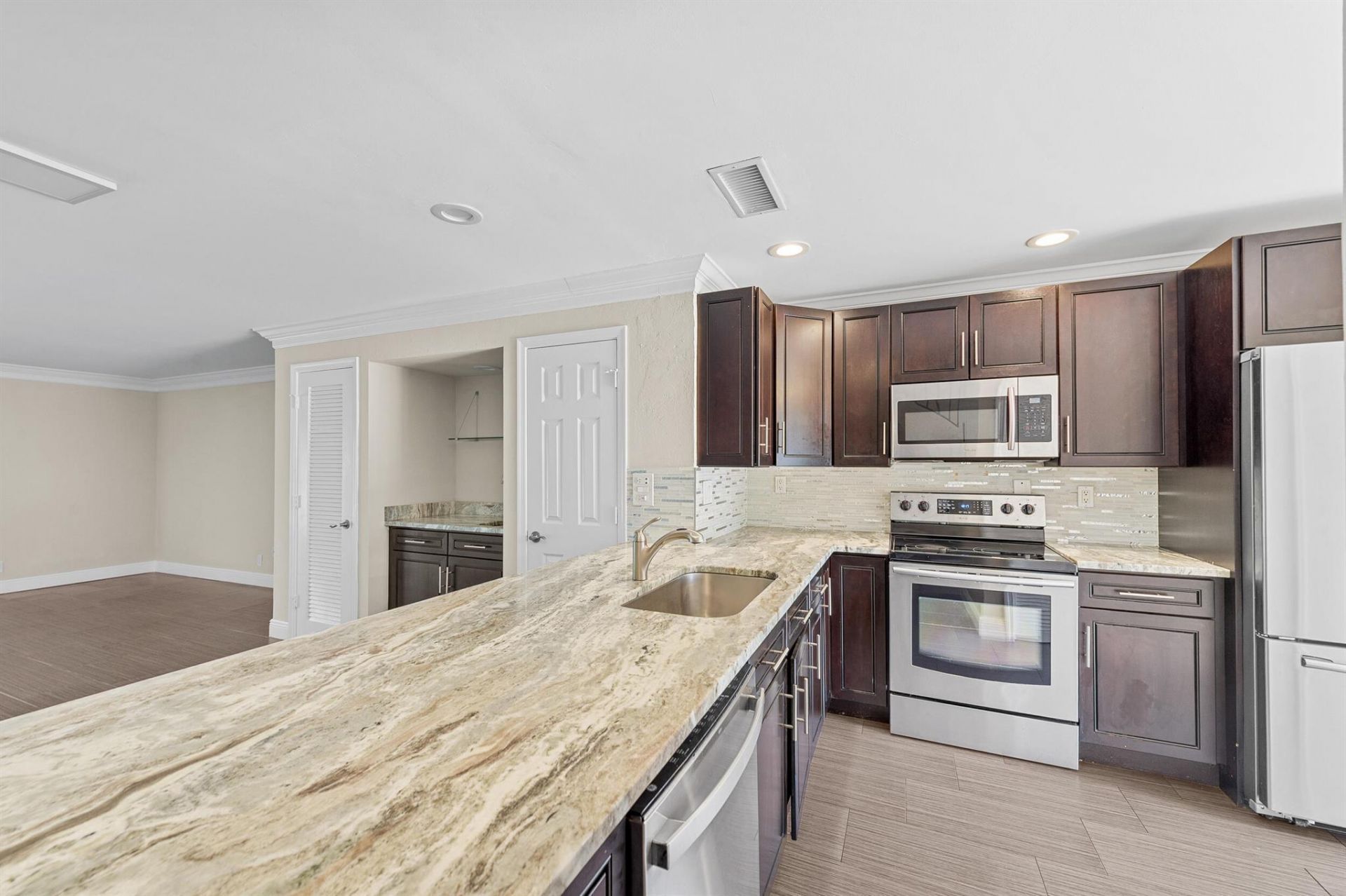 455 Canal Point N, Unit 108, Delray Beach, FL 33444 Photo