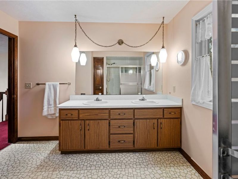 14280 Sweetbriar Lane, Novelty, OH 44072 Photo 27