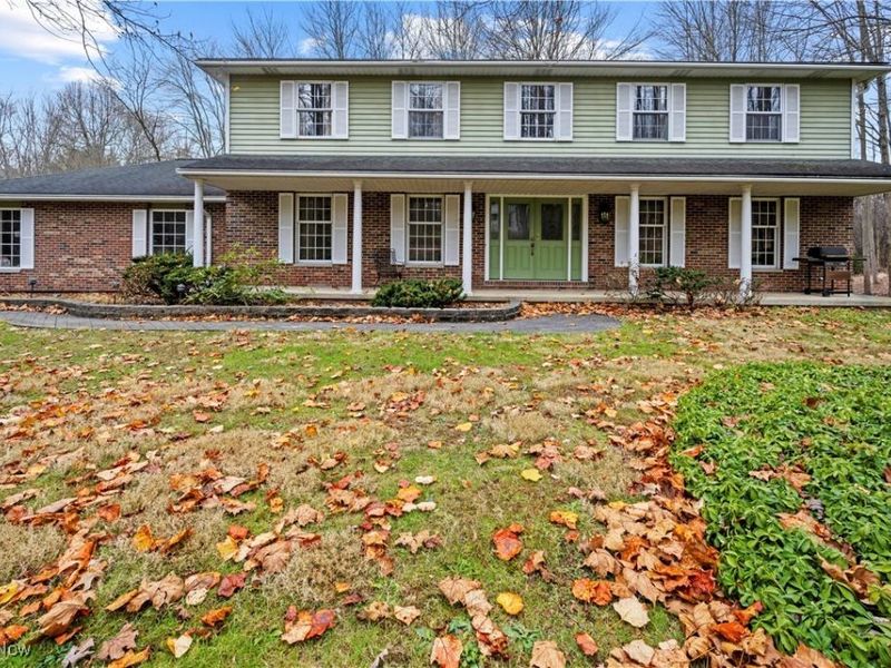 14280 Sweetbriar Lane, Novelty, OH 44072 Photo 4