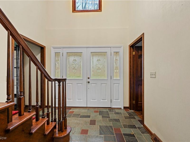 14280 Sweetbriar Lane, Novelty, OH 44072 Photo 6