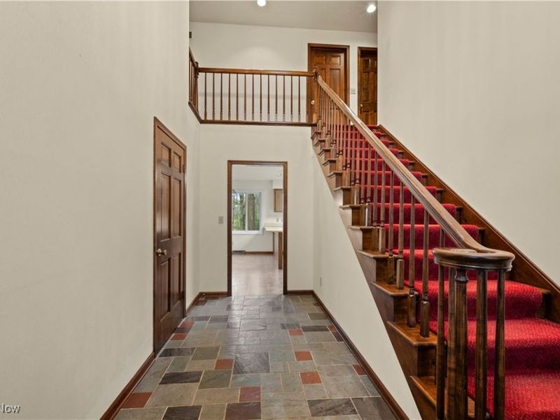 14280 Sweetbriar Lane, Novelty, OH 44072 Photo 7