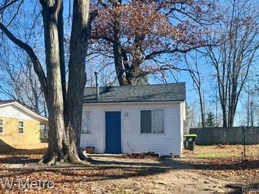 2346 Jimary Lane, Gladwin, MI 48624