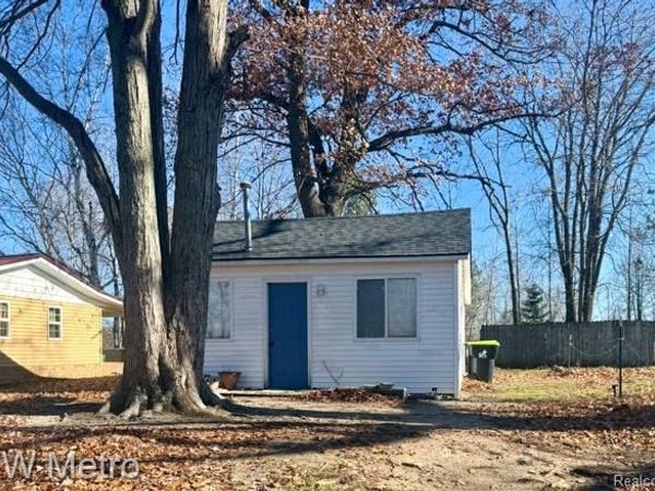 2346 Jimary Lane, Gladwin, MI 48624