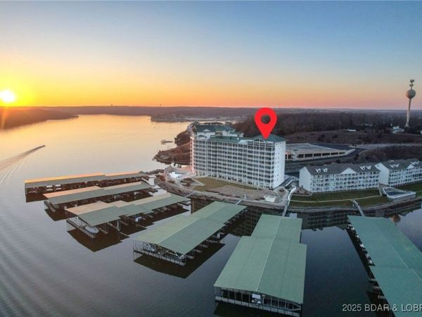 4800 Eagleview Drive, Unit 10100, Osage Beach, MO 65065