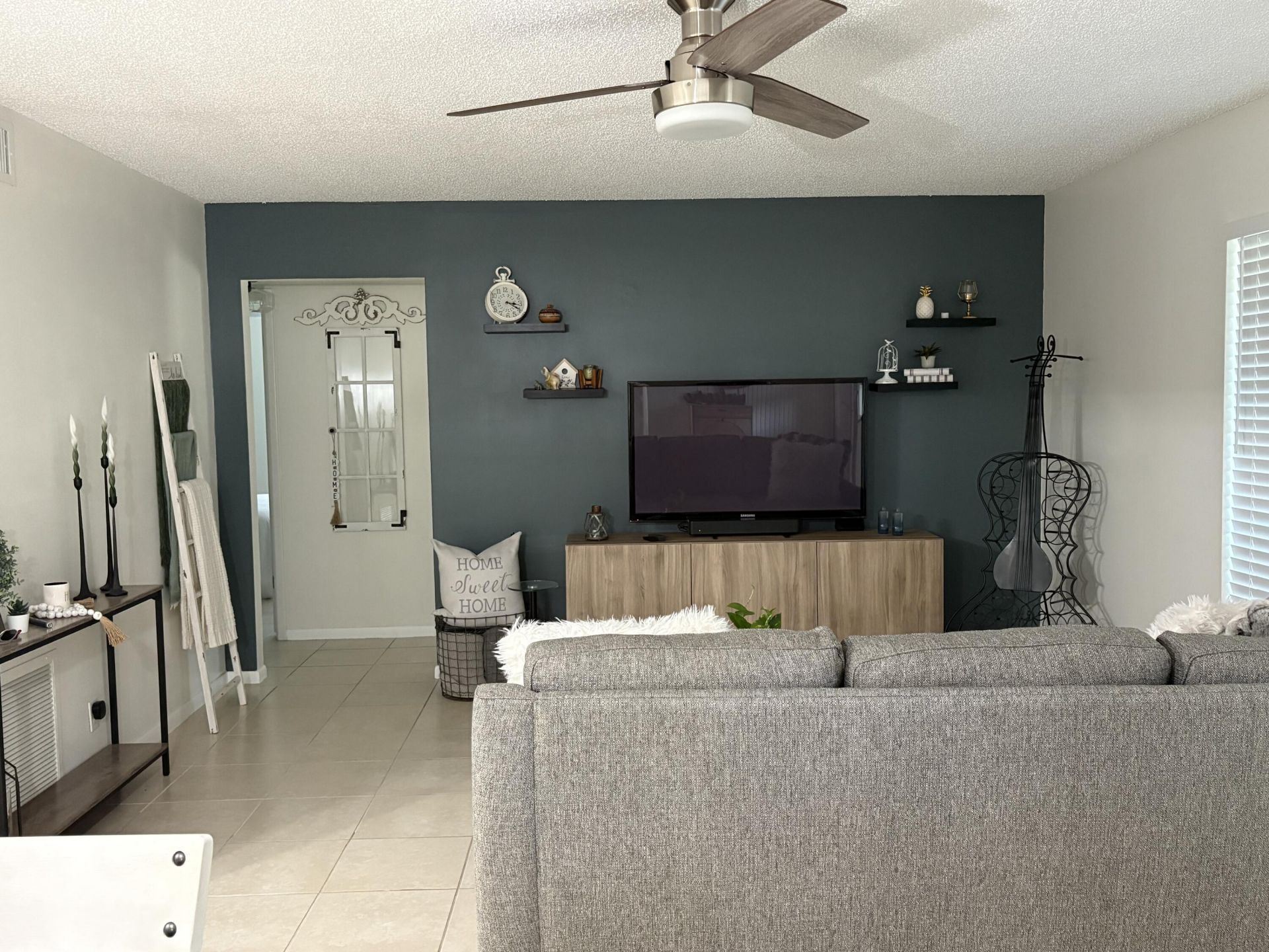 330 Knotty Pine Circle, Unit B-2, Greenacres, FL 33463 Photo