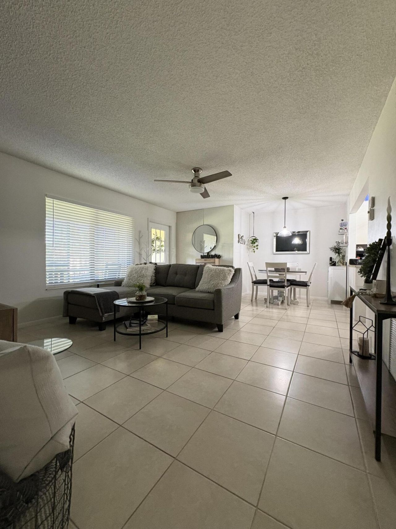 330 Knotty Pine Circle, Unit B-2, Greenacres, FL 33463 Photo