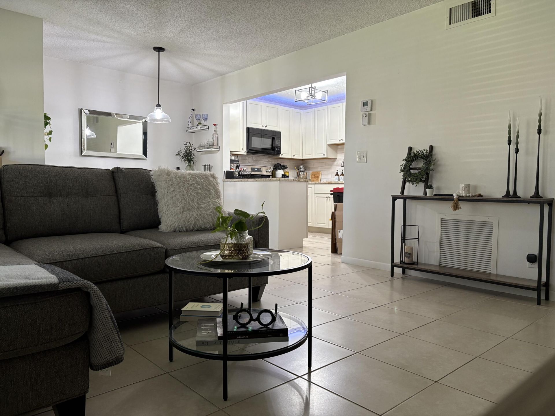 330 Knotty Pine Circle, Unit B-2, Greenacres, FL 33463 Photo