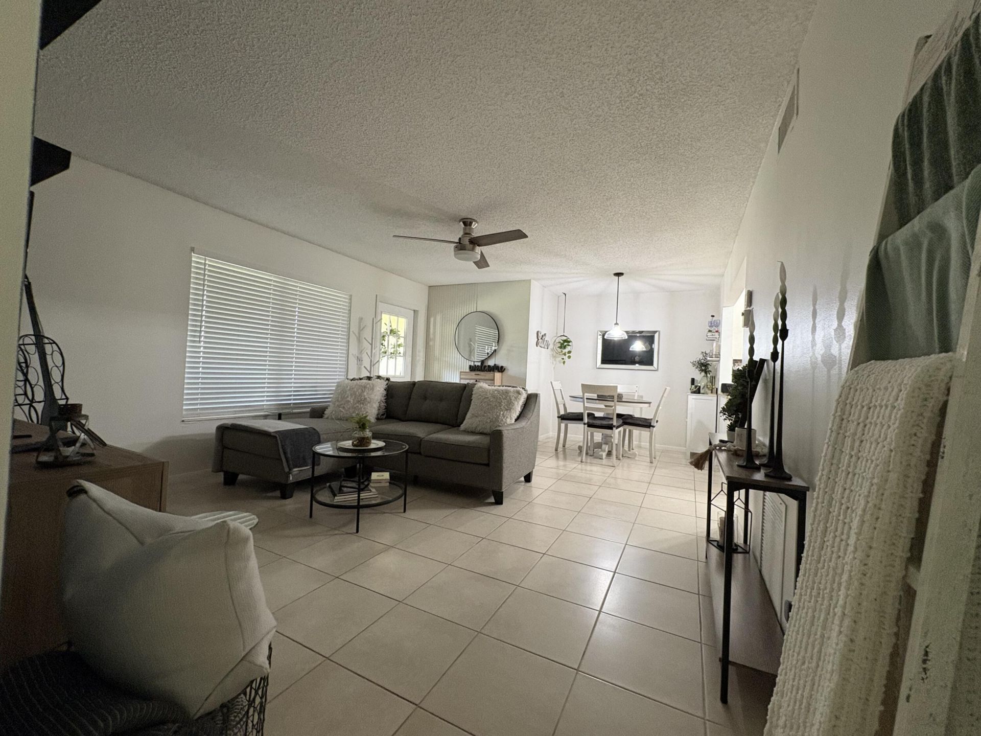 330 Knotty Pine Circle, Unit B-2, Greenacres, FL 33463 Photo