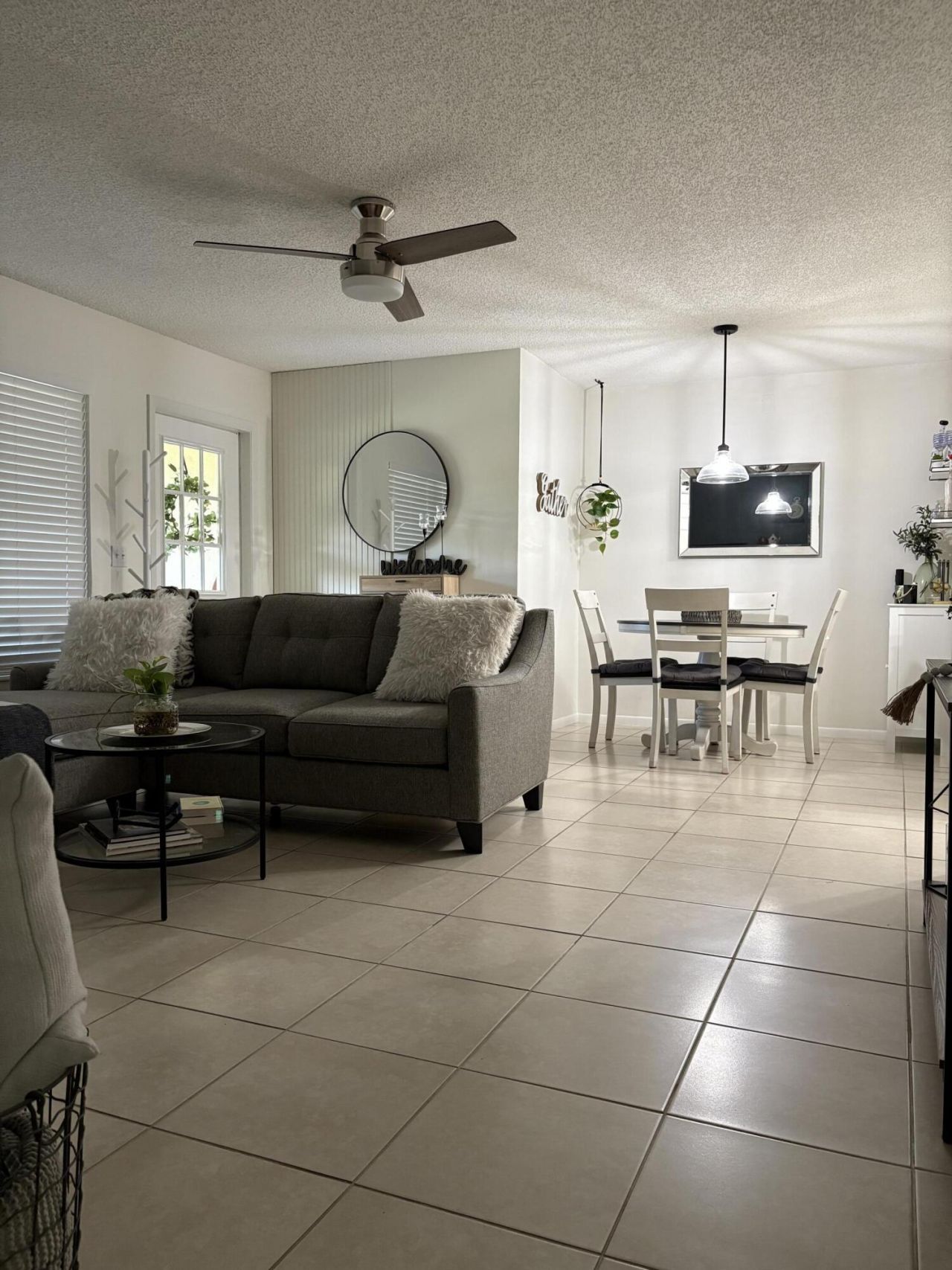 330 Knotty Pine Circle, Unit B-2, Greenacres, FL 33463 Photo