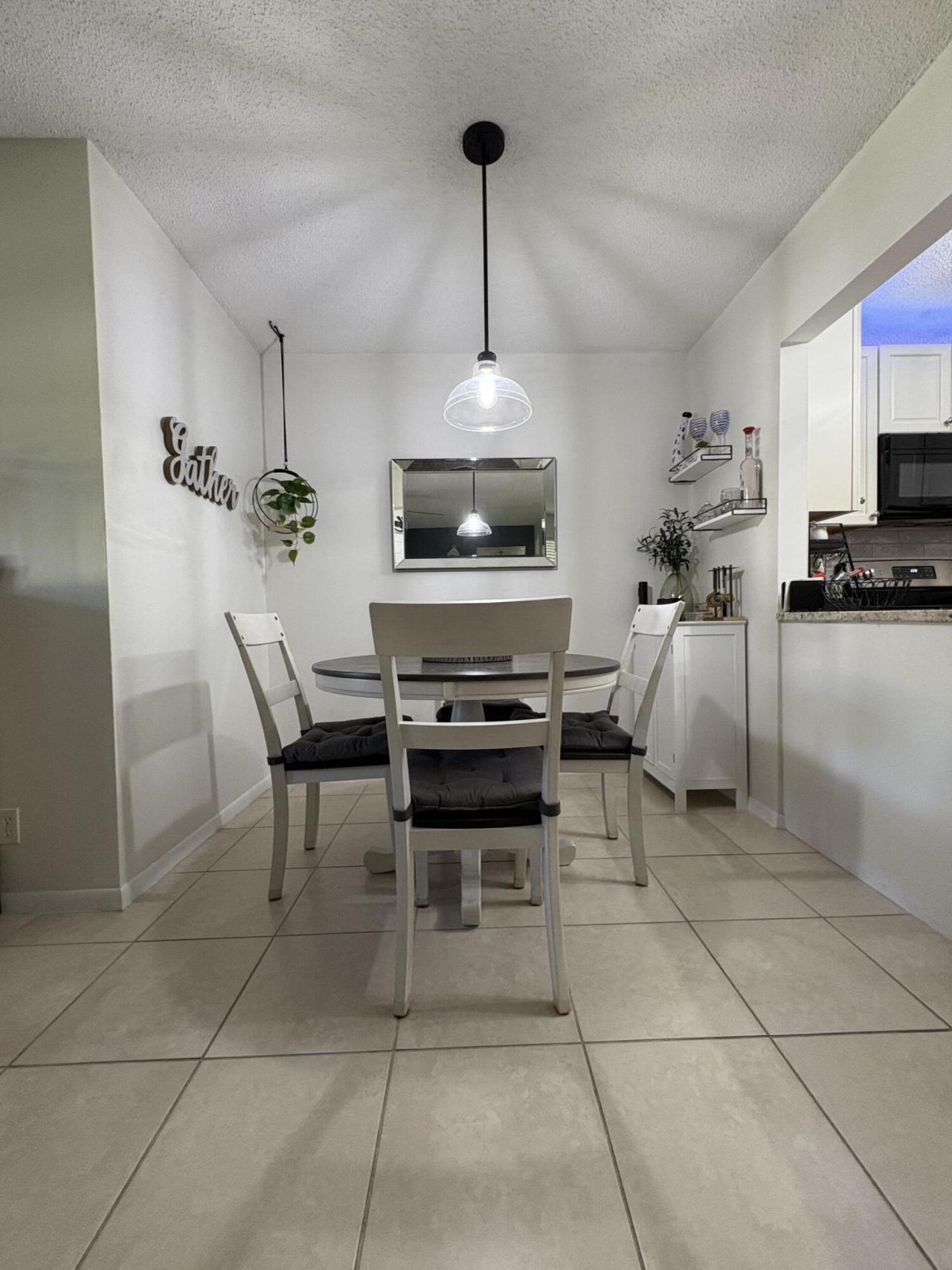 330 Knotty Pine Circle, Unit B-2, Greenacres, FL 33463 Photo