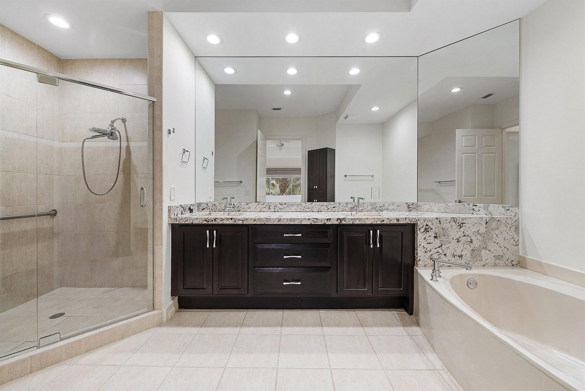 114 Palm Point Circle, Unit C, Palm Beach Gardens, FL 33418 Photo