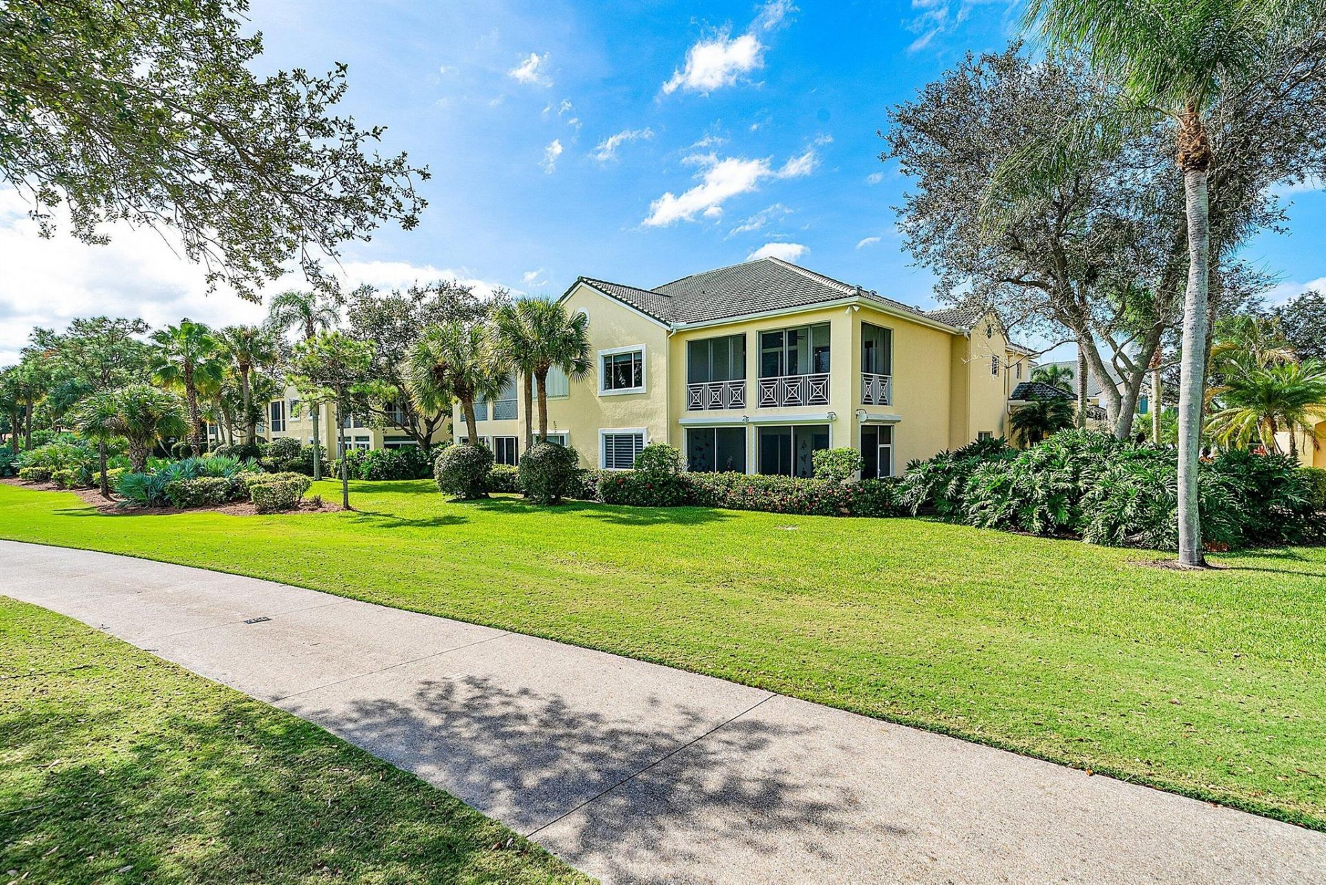 114 Palm Point Circle, Unit C, Palm Beach Gardens, FL 33418 Photo