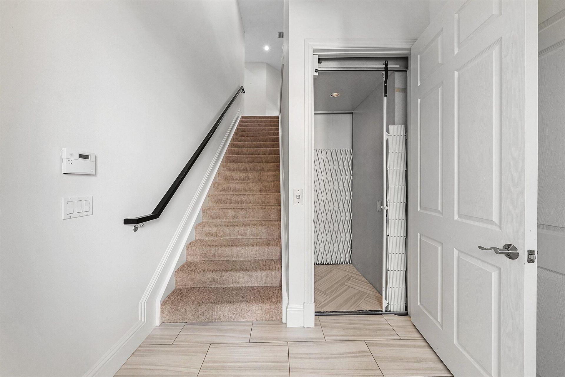 114 Palm Point Circle, Unit C, Palm Beach Gardens, FL 33418 Photo