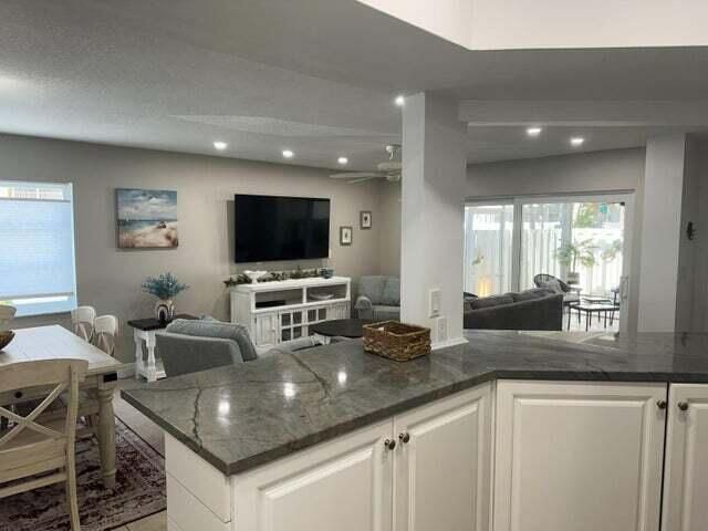 237 Seabreeze Circle, Jupiter, FL 33477 Photo