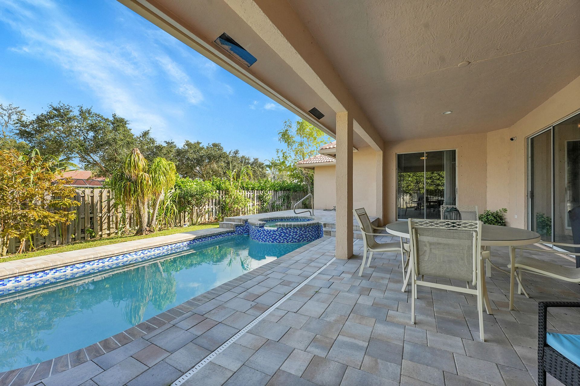 13620 Folkestone Court W, Wellington, FL 33414 Photo