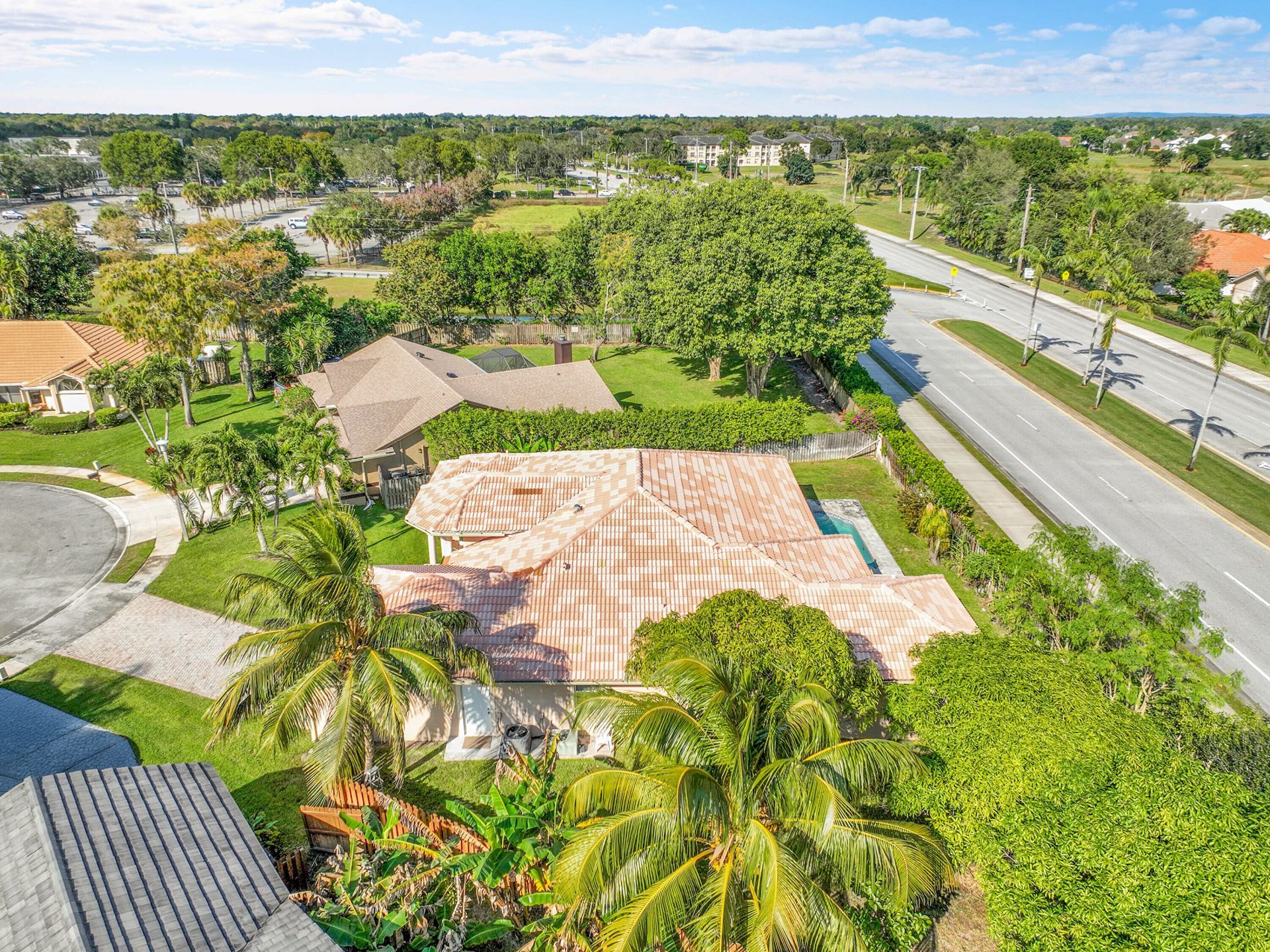 13620 Folkestone Court W, Wellington, FL 33414 Photo