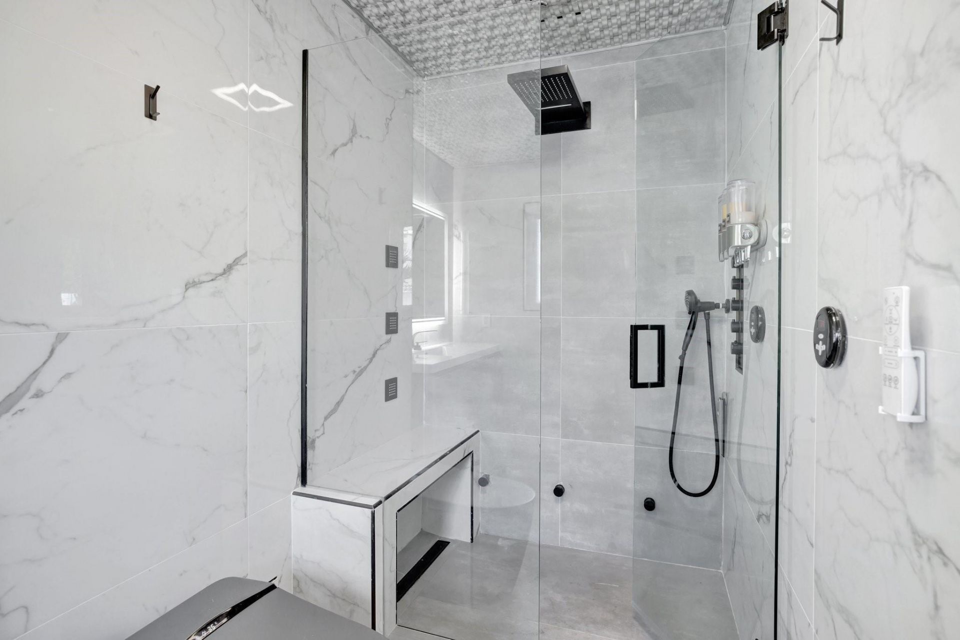 2260 NE 62nd Street, Fort Lauderdale, FL 33308 Photo