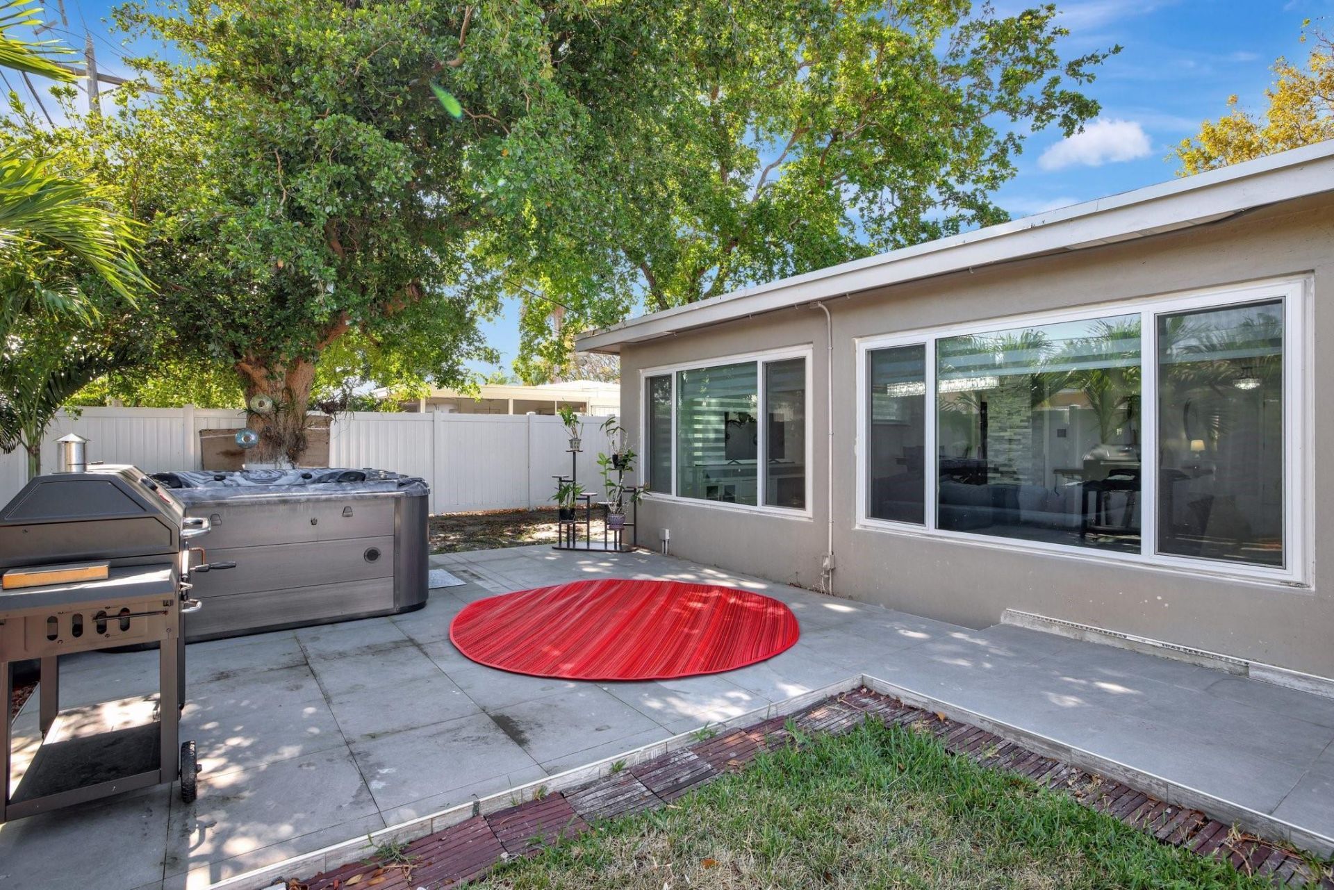 2260 NE 62nd Street, Fort Lauderdale, FL 33308 Photo