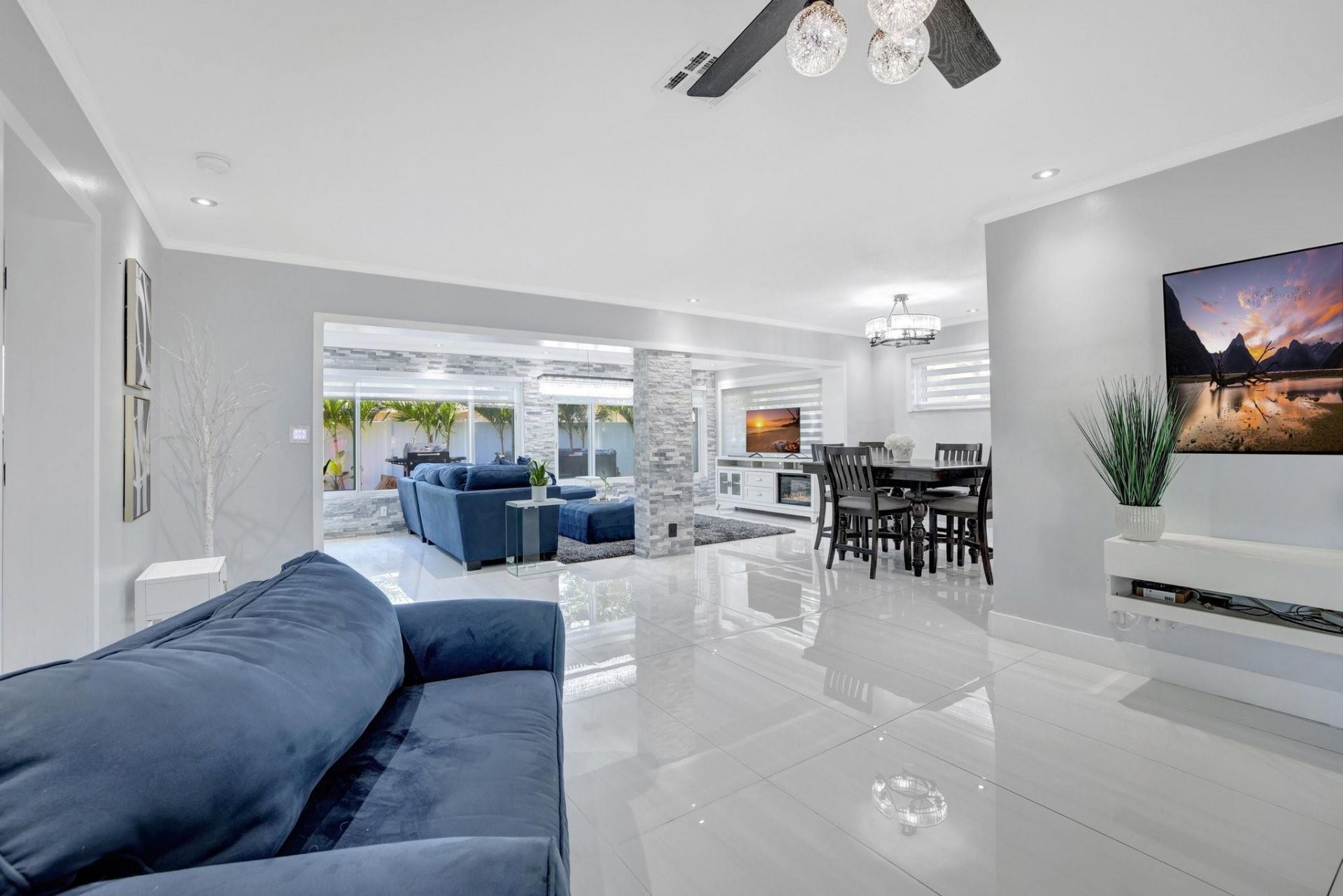 2260 NE 62nd Street, Fort Lauderdale, FL 33308 Photo