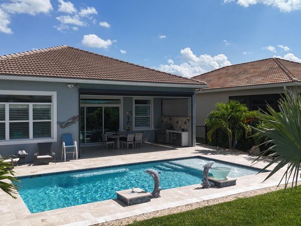 9282 SW Miracoli Way, Port Saint Lucie, FL 34987