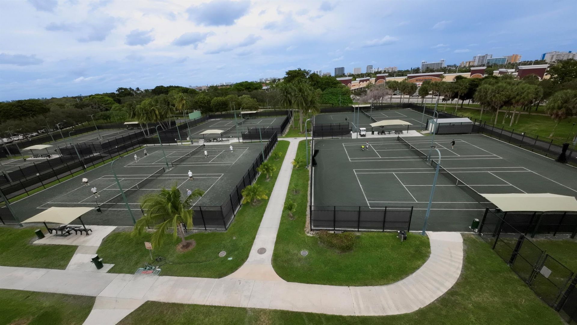 215 NE 14 Avenue, Pompano Beach, FL 33060 Photo