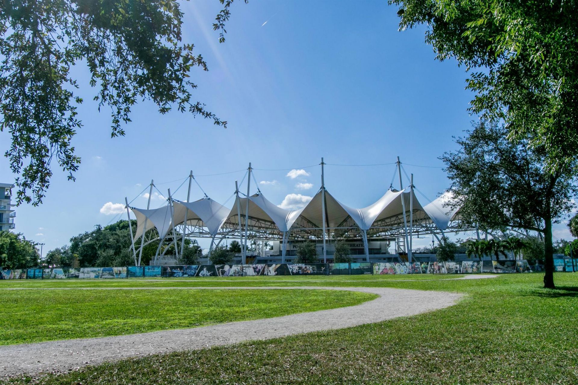 215 NE 14 Avenue, Pompano Beach, FL 33060 Photo