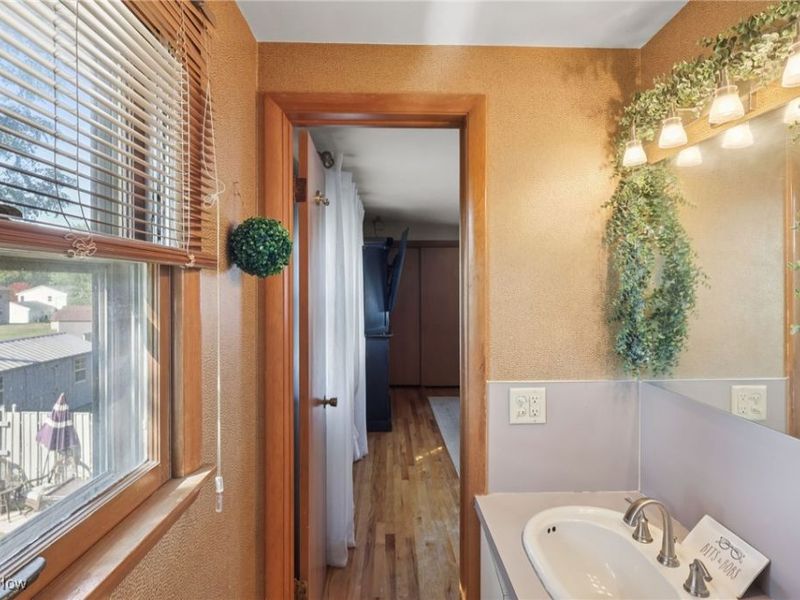 123 Mayflower Drive, Youngstown, OH 44512 Photo 38