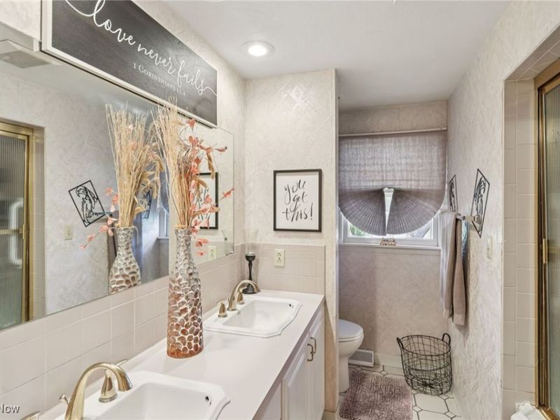 123 Mayflower Drive, Youngstown, OH 44512 Photo 39