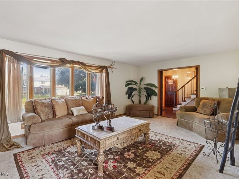 123 Mayflower Drive, Youngstown, OH 44512 Photo 7