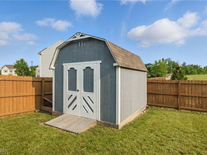 120 Springvale Drive, Amherst, OH 44001 Photo 38