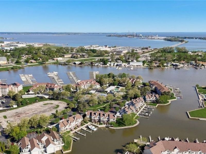 49 Marina Point Drive, Sandusky, OH 44870 Photo 2