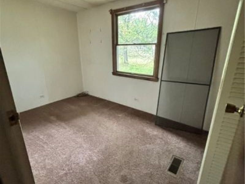 13885 Beard Road, New Springfield, OH 44443 Photo 6