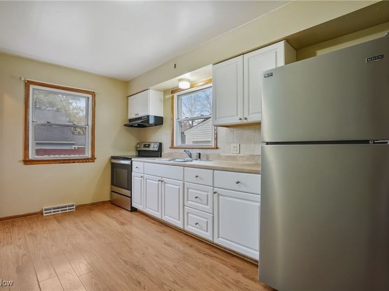 553 Celia Avenue, Akron, OH 44312 Photo 15