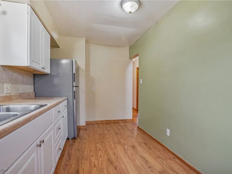 553 Celia Avenue, Akron, OH 44312 Photo 18