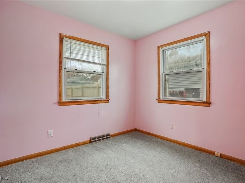 553 Celia Avenue, Akron, OH 44312 Photo 21