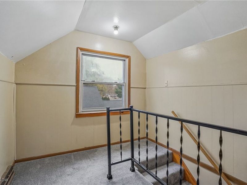 553 Celia Avenue, Akron, OH 44312 Photo 24