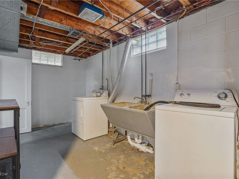 553 Celia Avenue, Akron, OH 44312 Photo 28