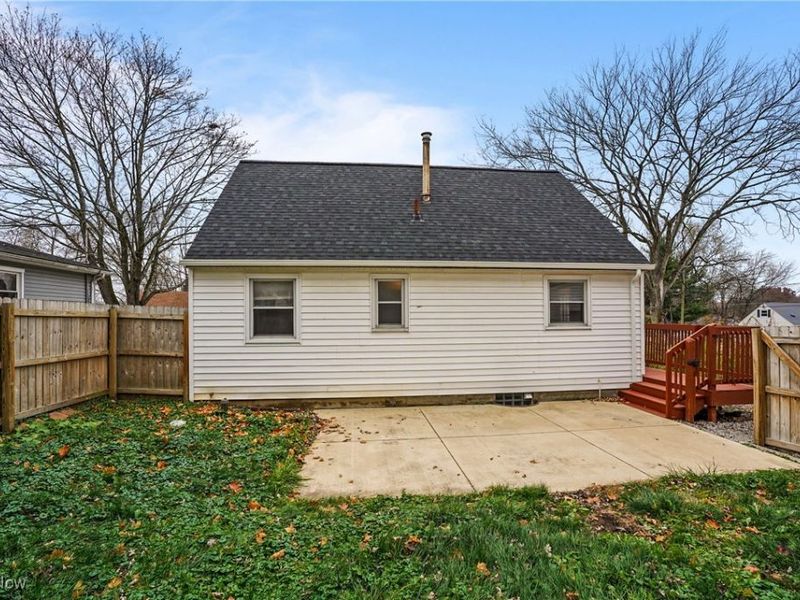 553 Celia Avenue, Akron, OH 44312 Photo 7