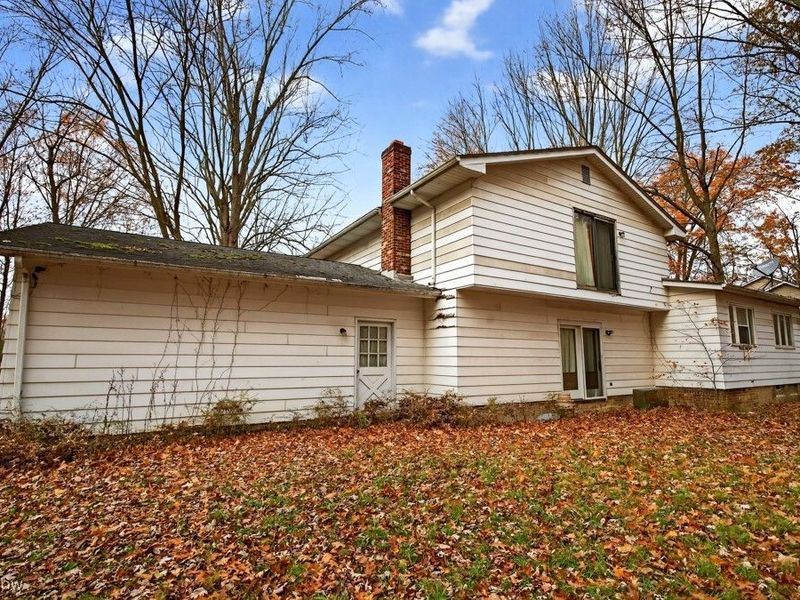 2875 Fowler Drive, Willoughby Hills, OH 44094 Photo 5