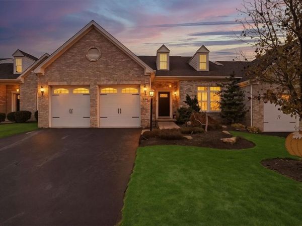 1405 Cambridge Dr, Unit 1405, Presto, PA 15142