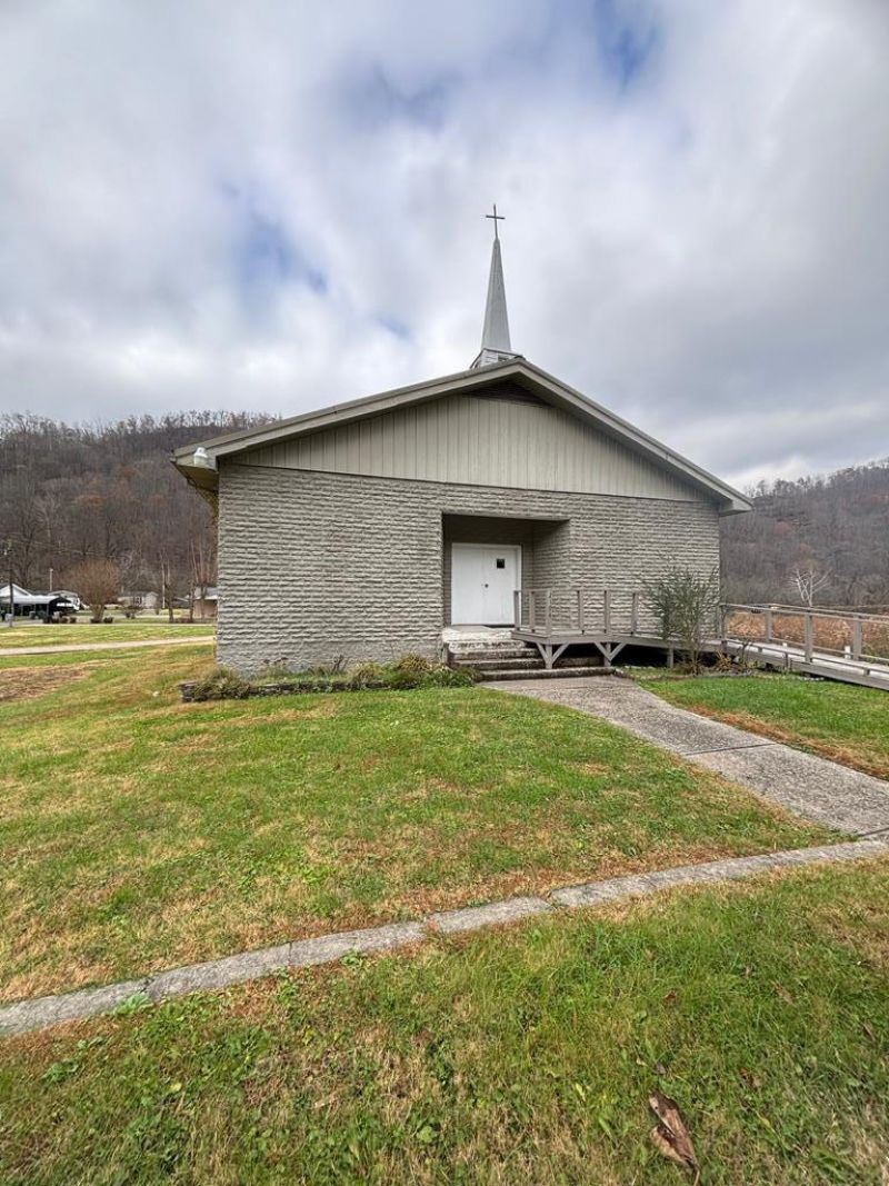 2194 KY-1428, Prestonsburg, KY 41653