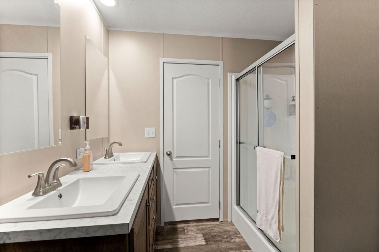 7687 Highway 162 Photo 30