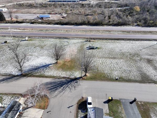 L 30 East Road, North Freedom, WI 53951