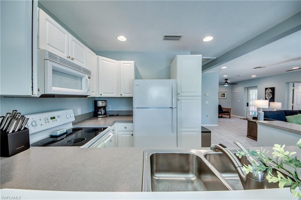 16040 Tortuga St, Bokeelia, FL 33922 Photo