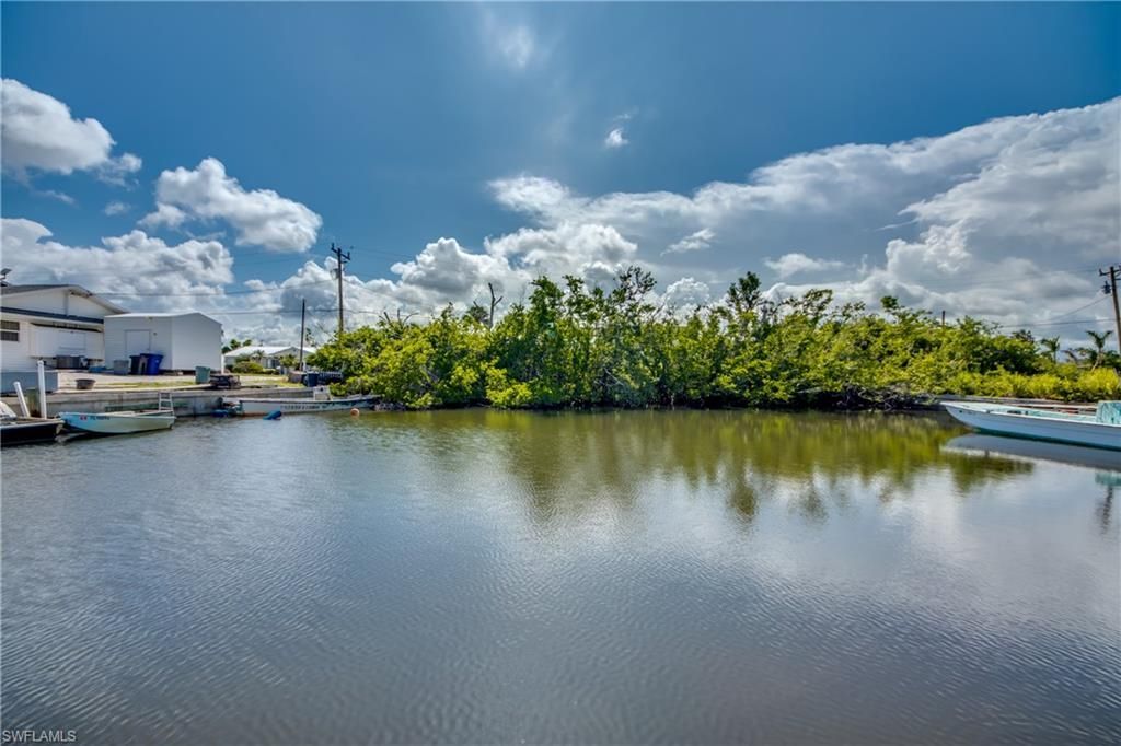 16040 Tortuga St, Bokeelia, FL 33922 Photo