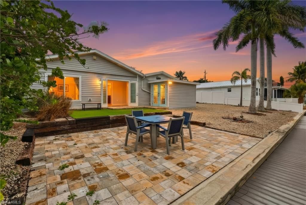 16040 Tortuga St, Bokeelia, FL 33922 Photo