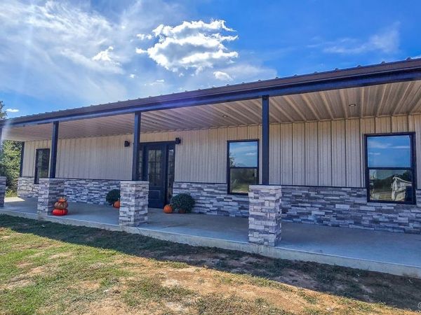 84 Reagan Drive, Eufaula, OK 74432