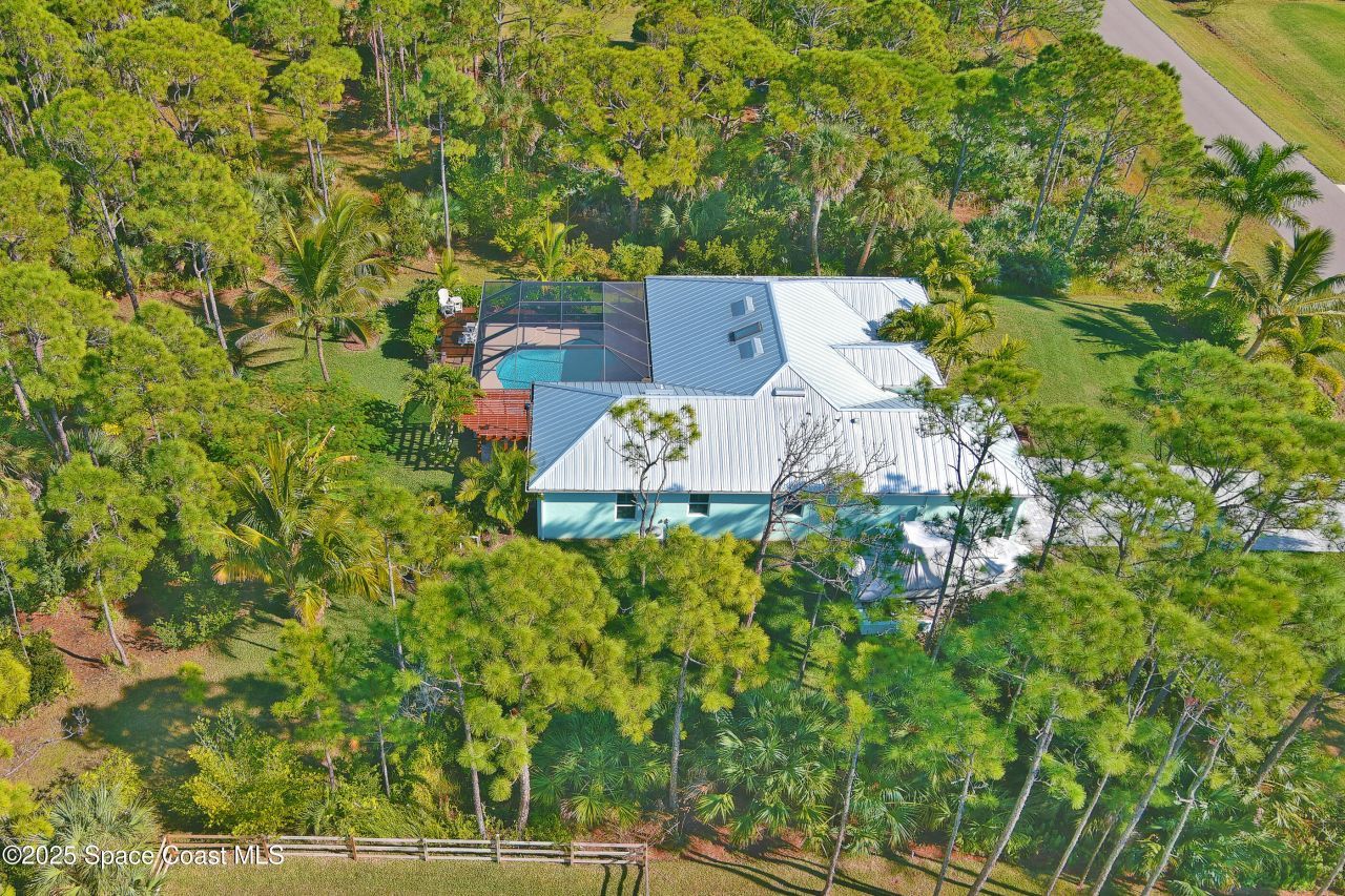 4060 Edisto Drive, Grant, FL 32949 Photo